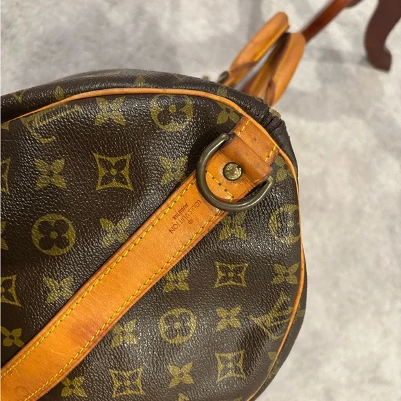 Auth Louis Vuitton Keepall 50 Monogram Travel Bag - Picture 10 of 16